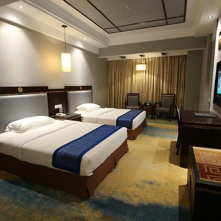 Jasper International Hotel Yangshuo Buitenkant foto