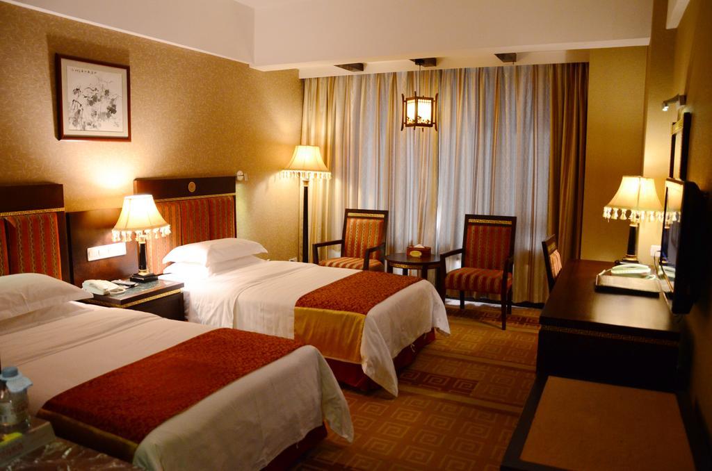 Jasper International Hotel Yangshuo Buitenkant foto