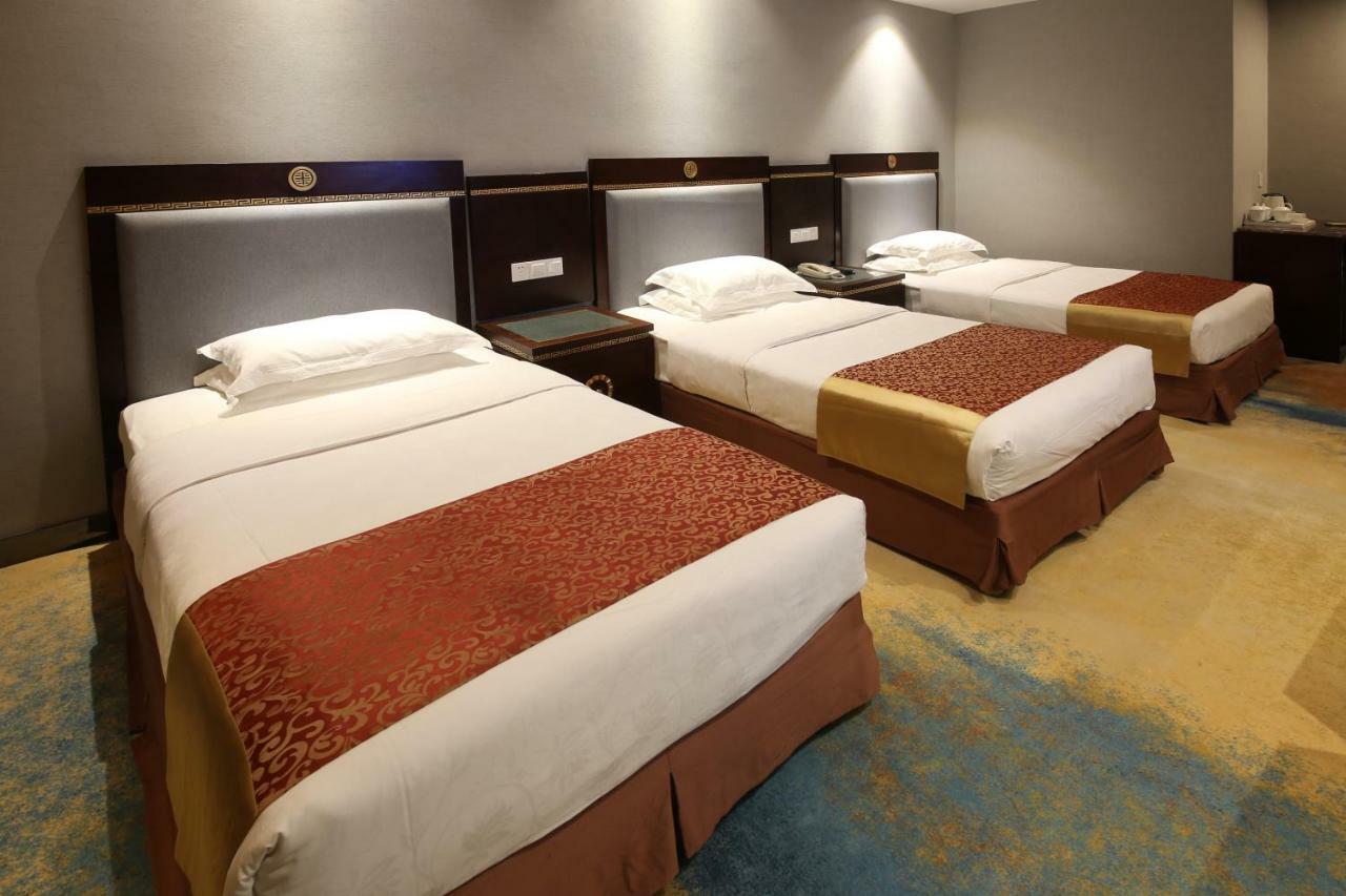Jasper International Hotel Yangshuo Buitenkant foto