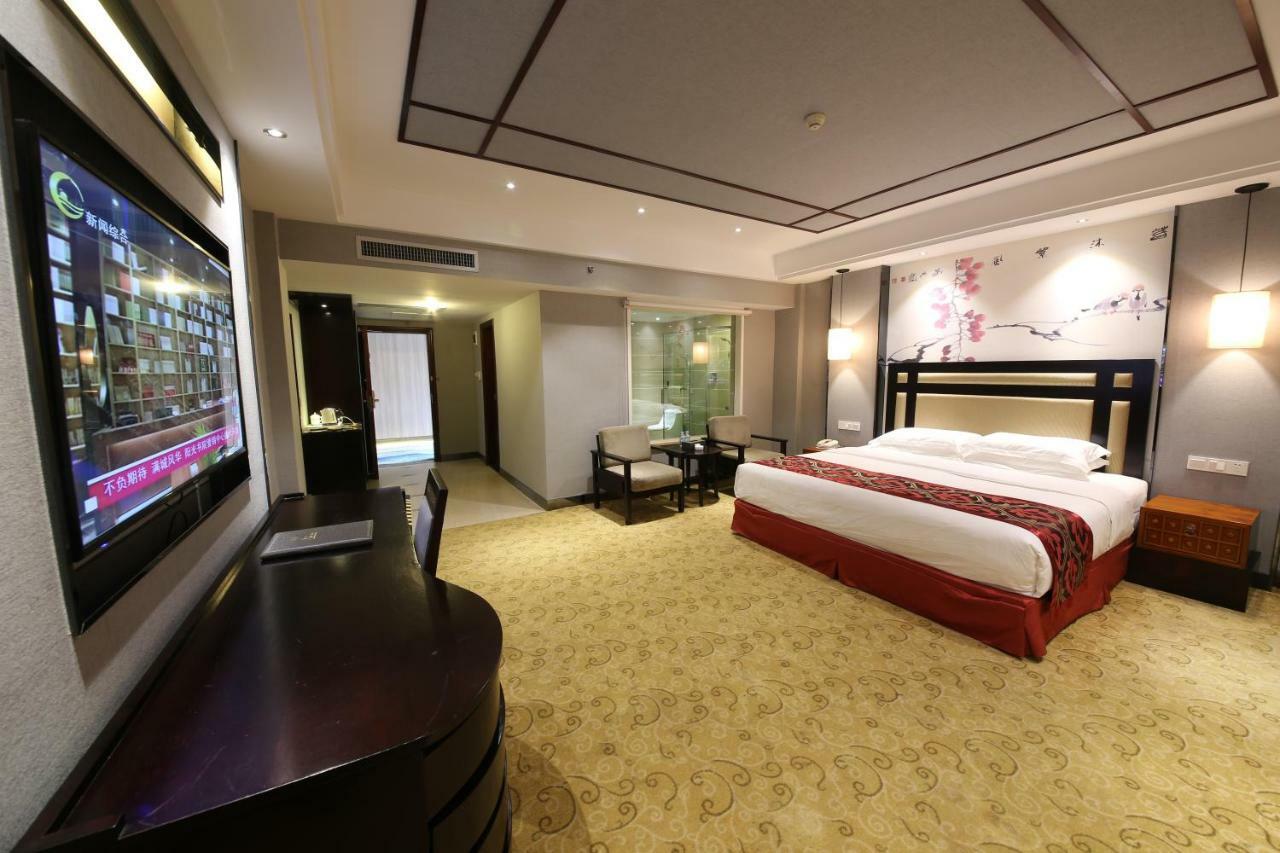 Jasper International Hotel Yangshuo Buitenkant foto