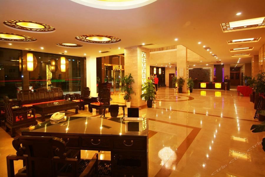 Jasper International Hotel Yangshuo Buitenkant foto